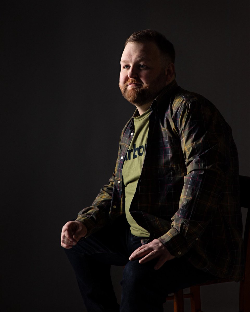 Something with a touch of shadow and drama for your day. 

Love the way the light is just creeping around here, it just adds instant interest and intrigue!