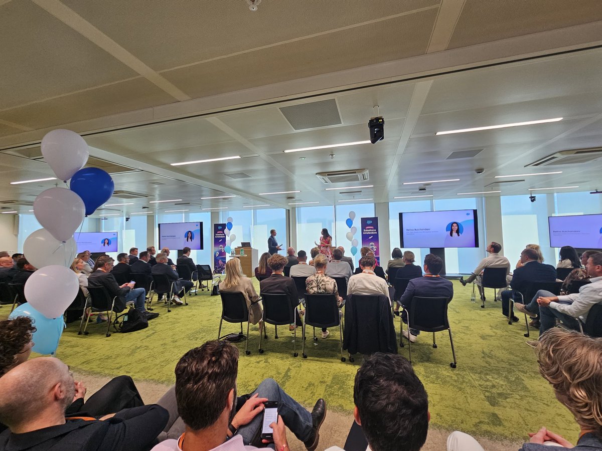 🌟 <a href="/AmsterdamOhana/">Amsterdam Salesforce User Group</a>  May Event at Salesforce! 🌟

Special thanks to the <a href="/salesforce/">Salesforce</a>  team for hosting us and to our amazing speakers!
Grateful for our wonderful Community 💙

📸 Photos: bit.ly/439xrHa

Andre van Kampen | Justyna Krajewska | Melina Sena Bayram