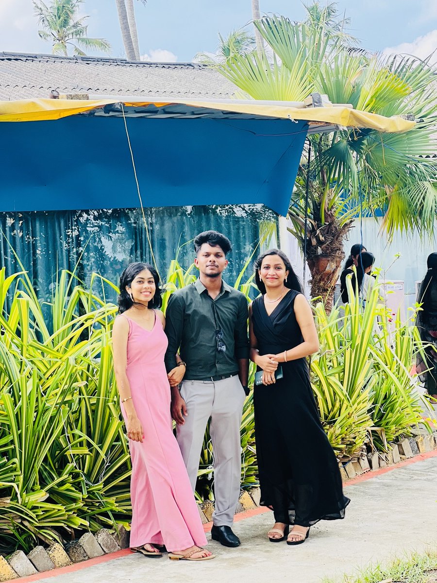 TechrishTeam's tweet image. SOLUTI0NS10🩷
.
.
Visit techrish.com
#techrish #tenyearsoftechrish #techrishlife #companyanniversary #anniversaryvibes #teamwork #celebratingsuccess #10yearanniversary