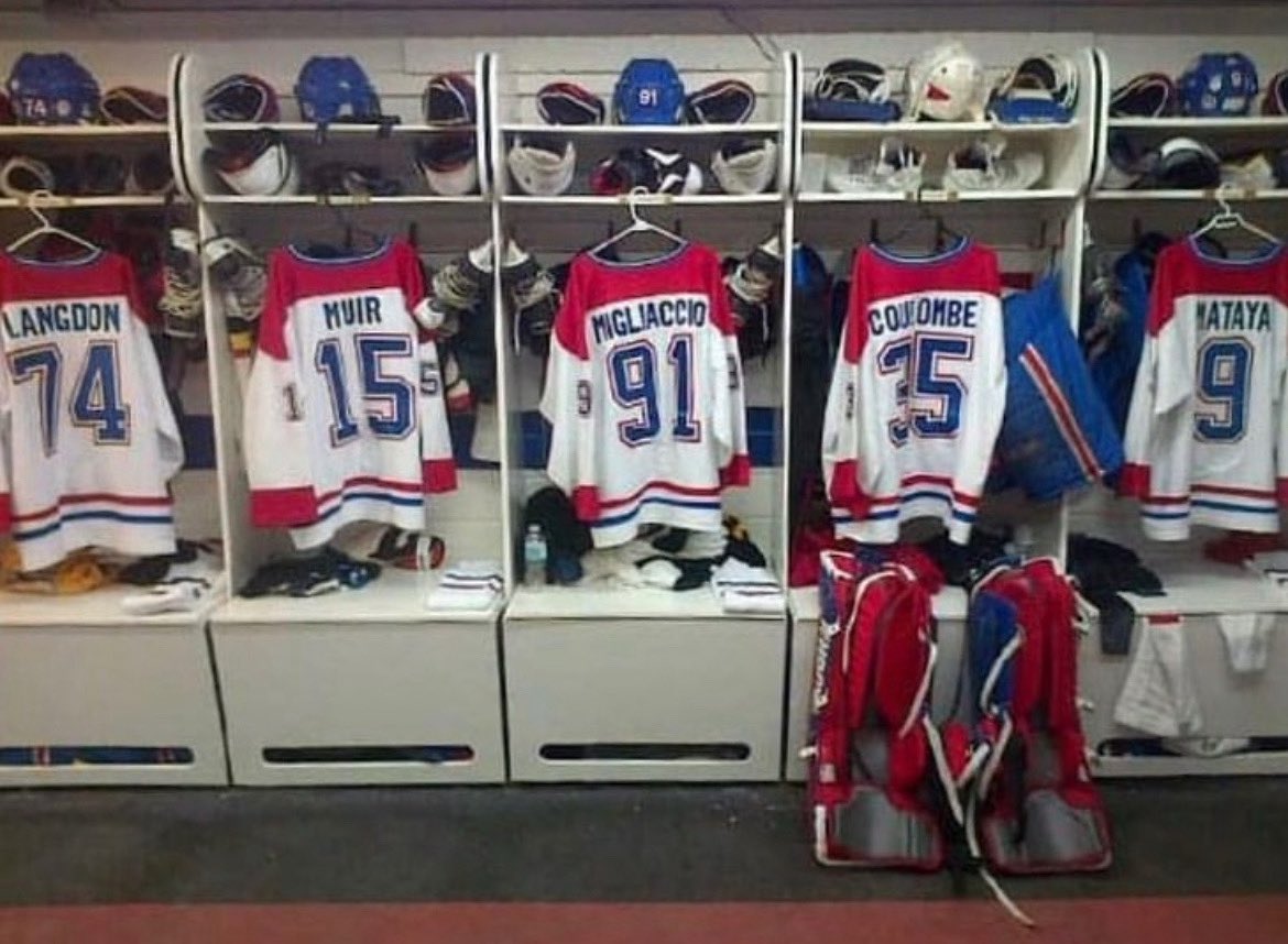 ~Throwback Thursday~

Who remembers these guys?! 

From the 2012-2013 Season!

#GOJHL | #AllWellandGood