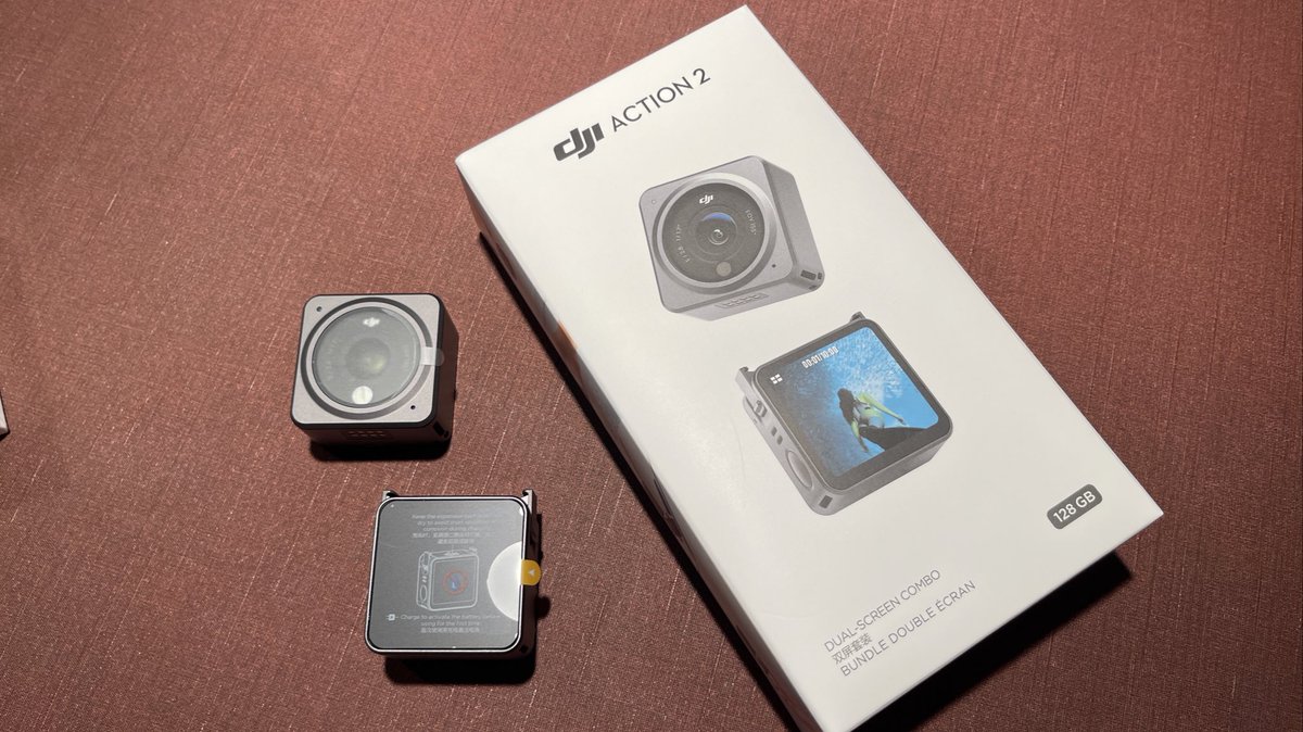 orange55helmet's tweet photo. DJI ACTION2
ケアリフレッシュに入っていたので
リフレッシュ交換しました！
新品に交換できた上にカメラユニットの内臓ストレージが32GB→128GBにアップグレード✨
さすがDJI👏ありがとう〜🥰
勉強し直して今度こそ使いこなせるようにならなくちゃ😁
#dji
#action2 https://t.co/UVifzNVgbc