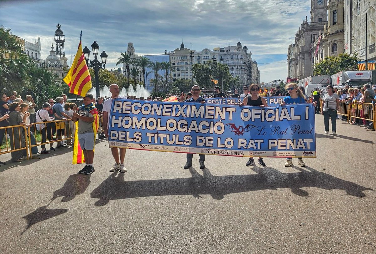 ➡️Volem que els polítics complixquen les seues promeses electorals...

📣 Reconeiximent oficial i homologació dels títuls de Lo Rat Penat ¡¡YA!!