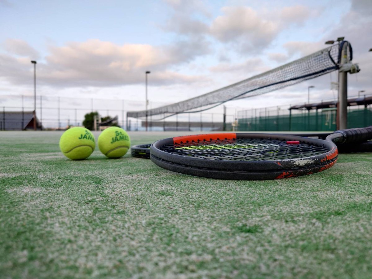 chd69918's tweet image. 今日は三人の新入生が来てくれました！
ありがとうございます！
次回以降の新歓もお待ちしています！