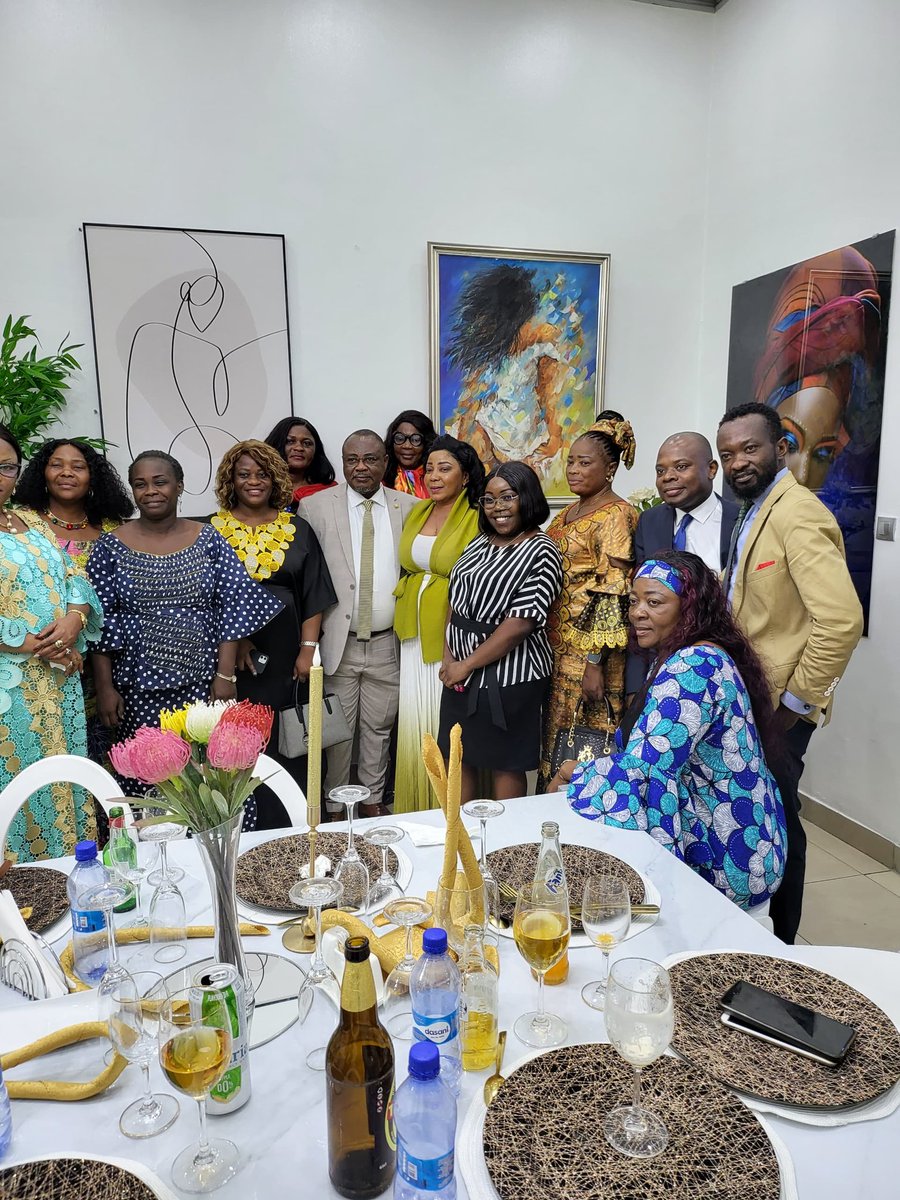 adeitho's tweet photo. FLASH FLASH FLASH
Le Président du Conseil d'Administration SÉBASTIEN USENY aussitôt regagner Kinshasa  Ce Mercredi 21/05/2025 il a été invité à une réunion restreinte des Femmes fortes 100% SÉBASTIEN USENY à son honneur. L'Ambassadeur  DODOLI BULEDI Petit SEBA a fait aussi part. https://t.co/F6I7hol2VO