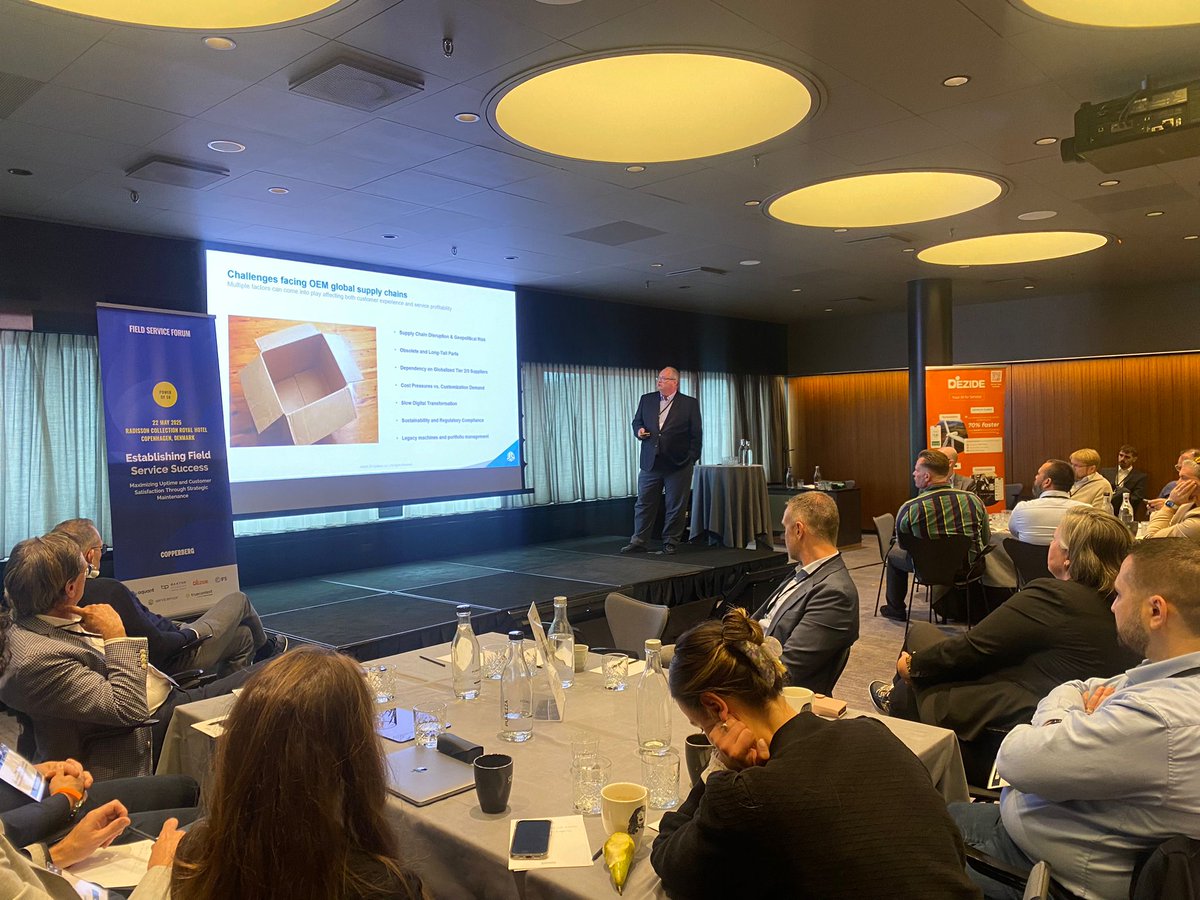 CopperbergAB's tweet image. “With 3D printing, it’s a #supplychain working as fast as the internet.”

Jason Smith (3D Systems) didn’t overpromise—but showed how #AdditiveManufacturing tackles:
📦 Obsolete parts
🌍 Tier 2/3 supplier risk
♻️ Waste &amp;amp; delay

#FieldServiceForum #OEM #FSM #manufacturing