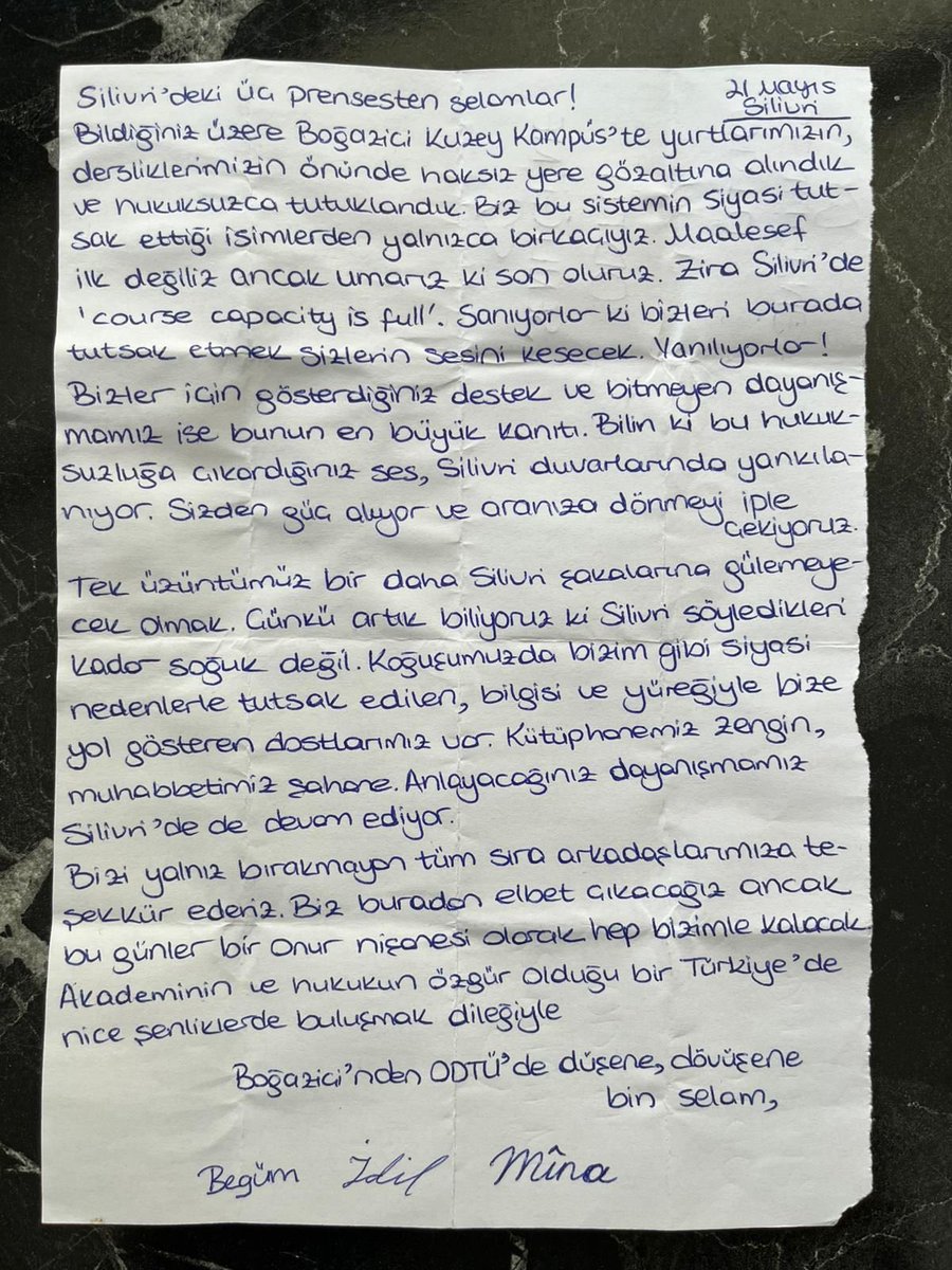 silivri'de tutuklu 3 boğaziçi üniversitesi öğrencisinden mektup:

"maalesef ilk değiliz ancak umarız son oluruz"