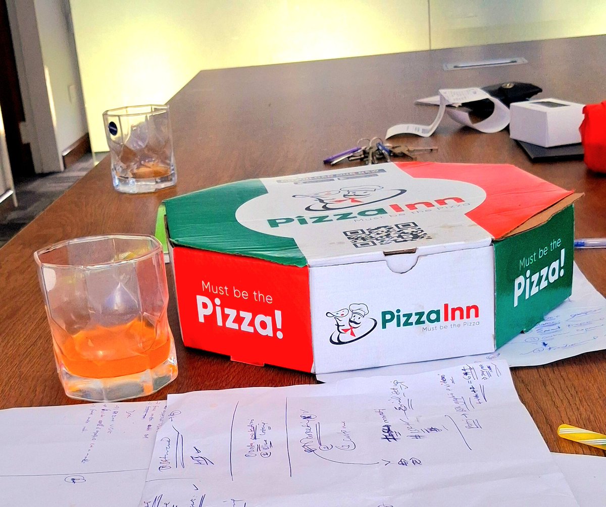 Ab_100x's tweet photo. Shorted BTC in the morning, took profits, and grabbed a pizza to celebrate #BitcoinPizzaDay.
2025 vibes: trade, earn, eat. Happy BTC Pizza Day!β
#BTC #CryptoLife #PizzaDay #BitcoinPizza #TradersLife #NftGuru https://t.co/Xy3aXANAcQ