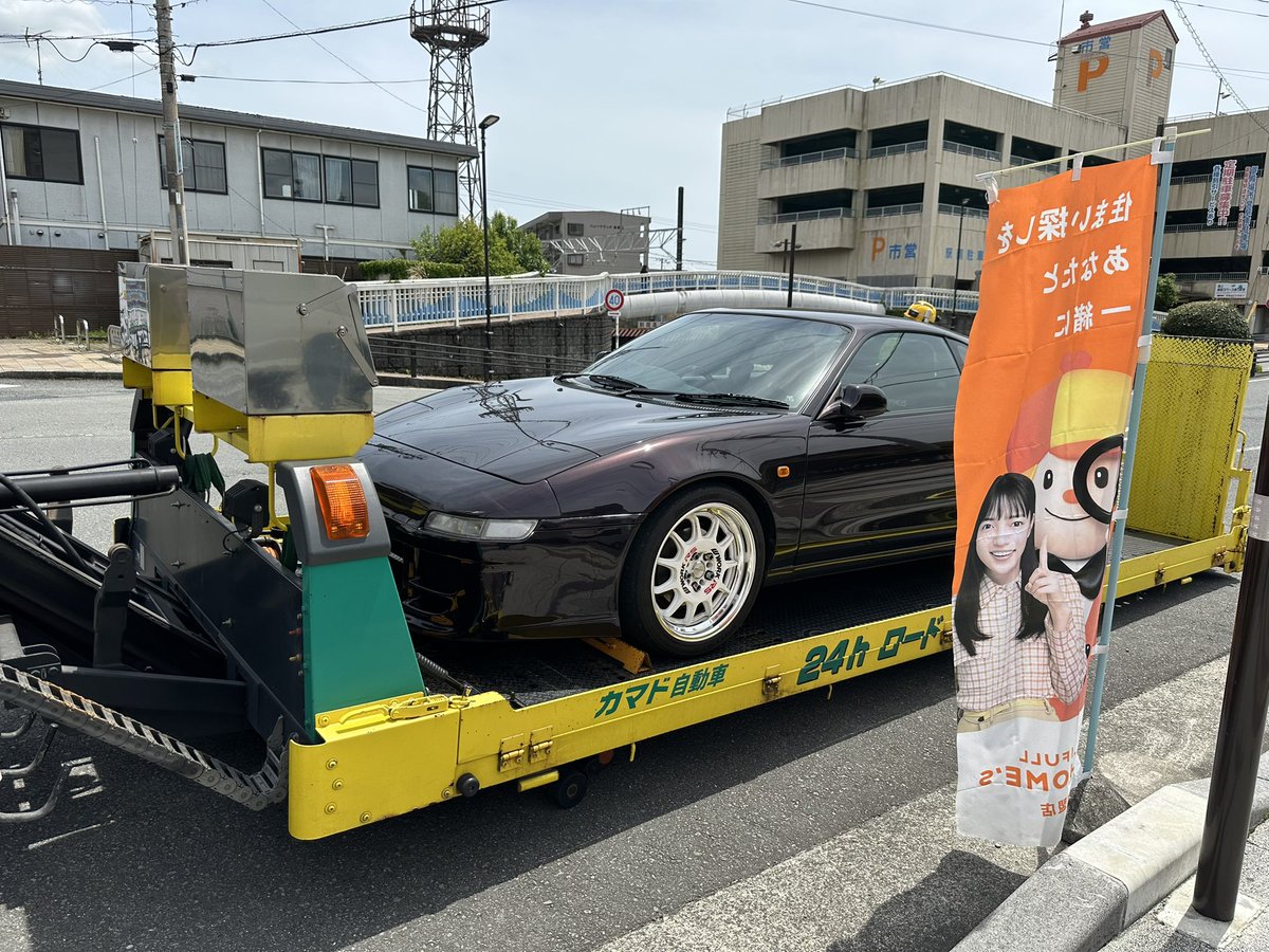 今更ですがトヨフェスト行ってきました。
雨で寒かったけどswたくさん見れて話せて楽しかった！

一泊して富士山登ろうとしたら途中で
ブレーキ引きずってドナドナで帰りは
レンタカーだったけど。。。。😂