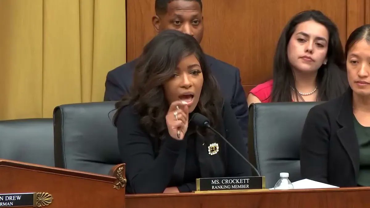 wakeupusa's tweet image. Jasmine Crockett just SLAMMED MAGA, saying “Our country doesn’t care about truths anymore.. MAGA lies about me all the time on social media.”

How do you respond to Congresswoman Jasmine Crockett?