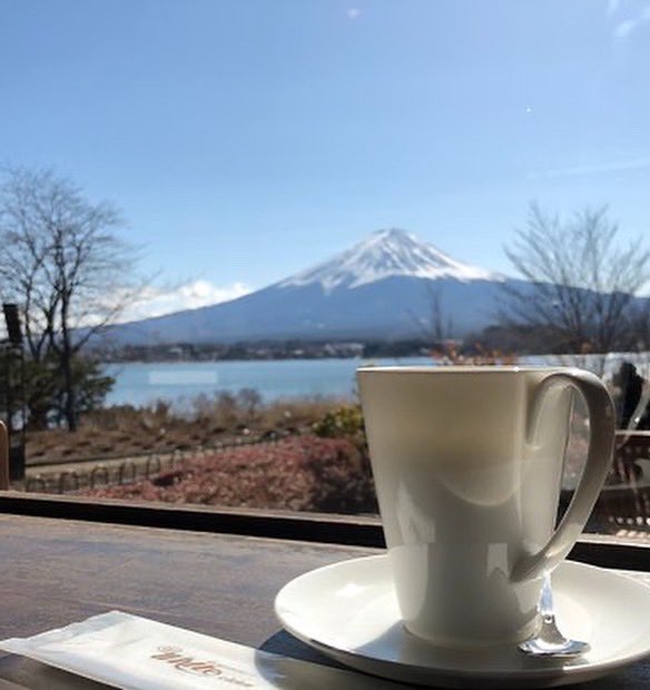 Cascadas Japón tweet media