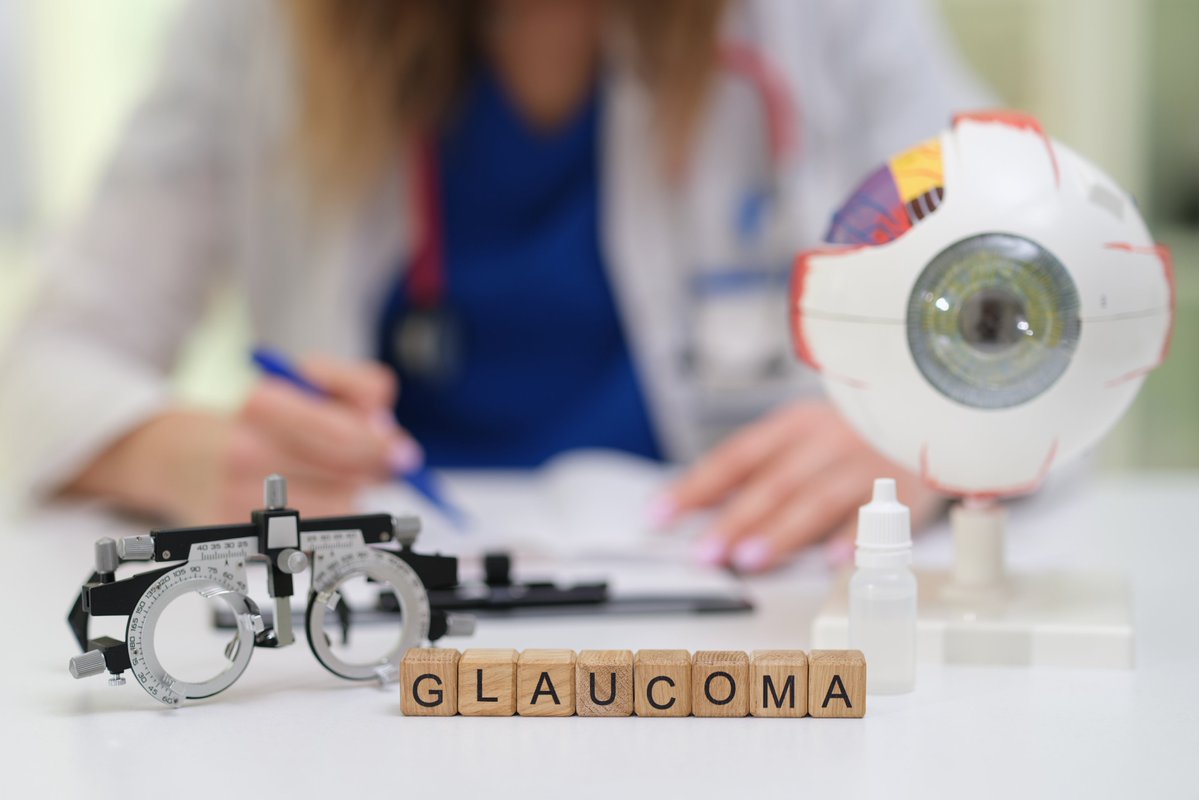 Unidad de Cultura Científica UCM (@ucc_complutense) on Twitter photo 👁️Un tratamiento basado en dos moléculas reduce la inflamación en ratones con glaucoma
El trabajo liderado por <a href="/CastroviejoUCM/">Inst. Invest. Oftal. Ramon Castroviejo</a> descubre el efecto antiinflamatorio de la citicolina y la Coenzima Q10, que tienen efecto neuroprotector
👉ucm.es/otri/noticias-… 👁️Un tratamiento basado en dos moléculas reduce la inflamación en ratones con glaucoma
El trabajo liderado por <a href="/CastroviejoUCM/">Inst. Invest. Oftal. Ramon Castroviejo</a> descubre el efecto antiinflamatorio de la citicolina y la Coenzima Q10, que tienen efecto neuroprotector
👉ucm.es/otri/noticias-…