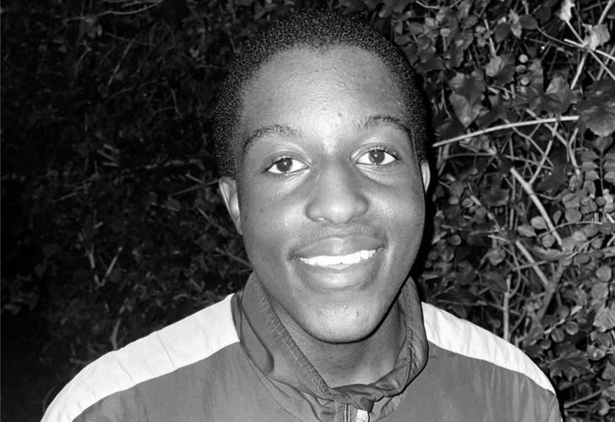 🎉 The countdown is on!
Have YOU voted for your favourite finalist in the Young Leaders Awards 2025 yet?
🎯 Lihle Chipeya is nominated in the Civil Society category – and your support could make all the difference.
🗳️ Follow the link and cast your vote NOW: