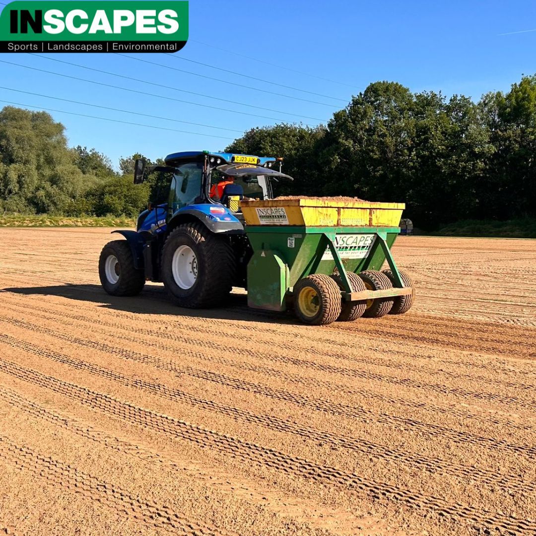 Inscapesonline's tweet photo. Following sand banding, top dressing is now in progress at Cardiff City FC’s training pitches as part of ongoing pitch preparation works
#inscapes #topdressing #sandbanding #cardiffcityfc #pitchcare https://t.co/SCP5APSkzH