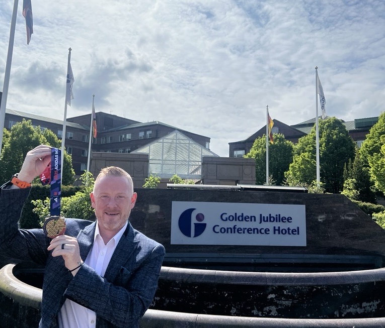 Our very own Commercial and Logistics Director, Denis Flanagan, completed his first ever marathon in April this year, on a mission to improve his mental health🏃
Congratulations on this amazing achievement, Denis! 🏆
Read more below 👇
goldenjubileehotel.com/hotel-director…