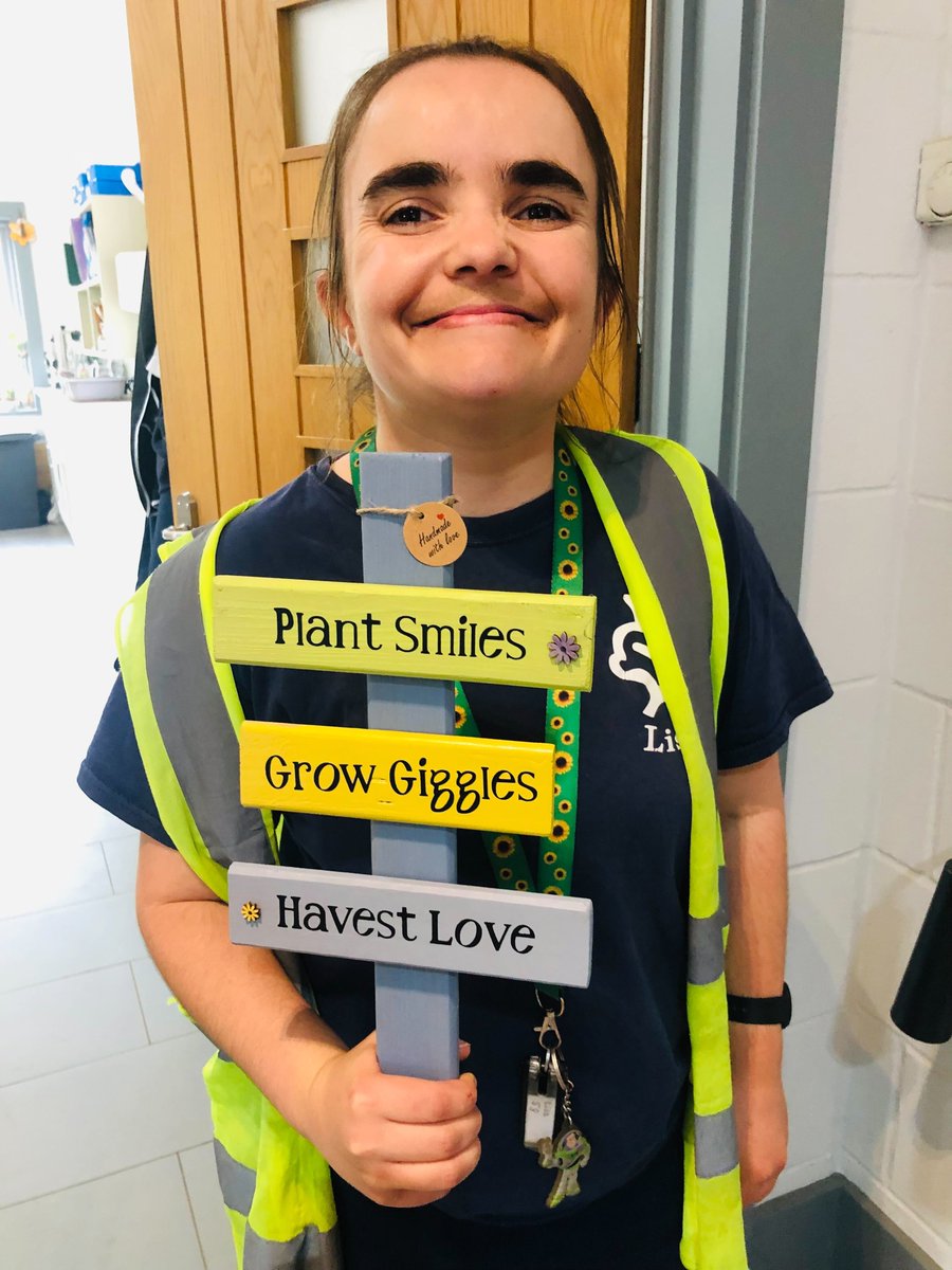 Crafting with Purpose!

Crafting isn’t just fun – it builds confidence, boosts wellbeing, and brings joy to our crafting team of project workers at Newlands Bishop Farm 🎨