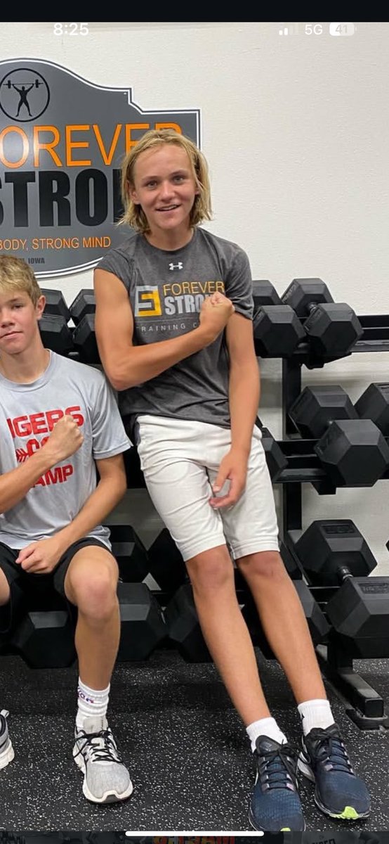 Since I graduated I decided to do a face reveal #single