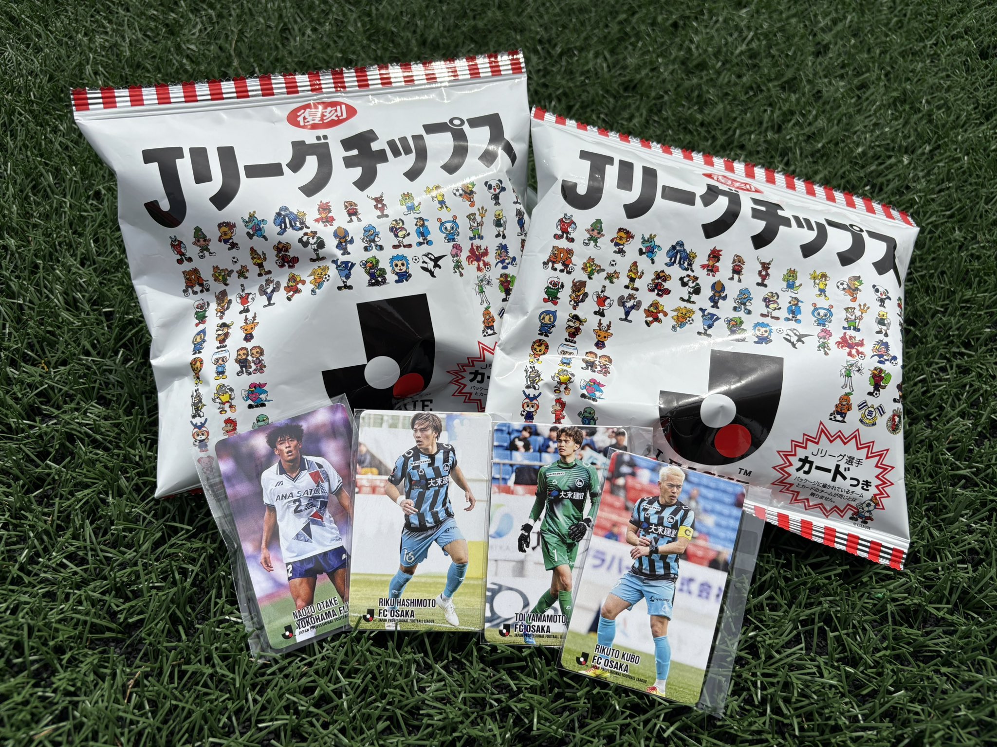 d*5様 jリーグチップス復刻版fc大阪10番 Jリーグチップス 復刻版 FC大阪 山本透衣選手 - メルカリ