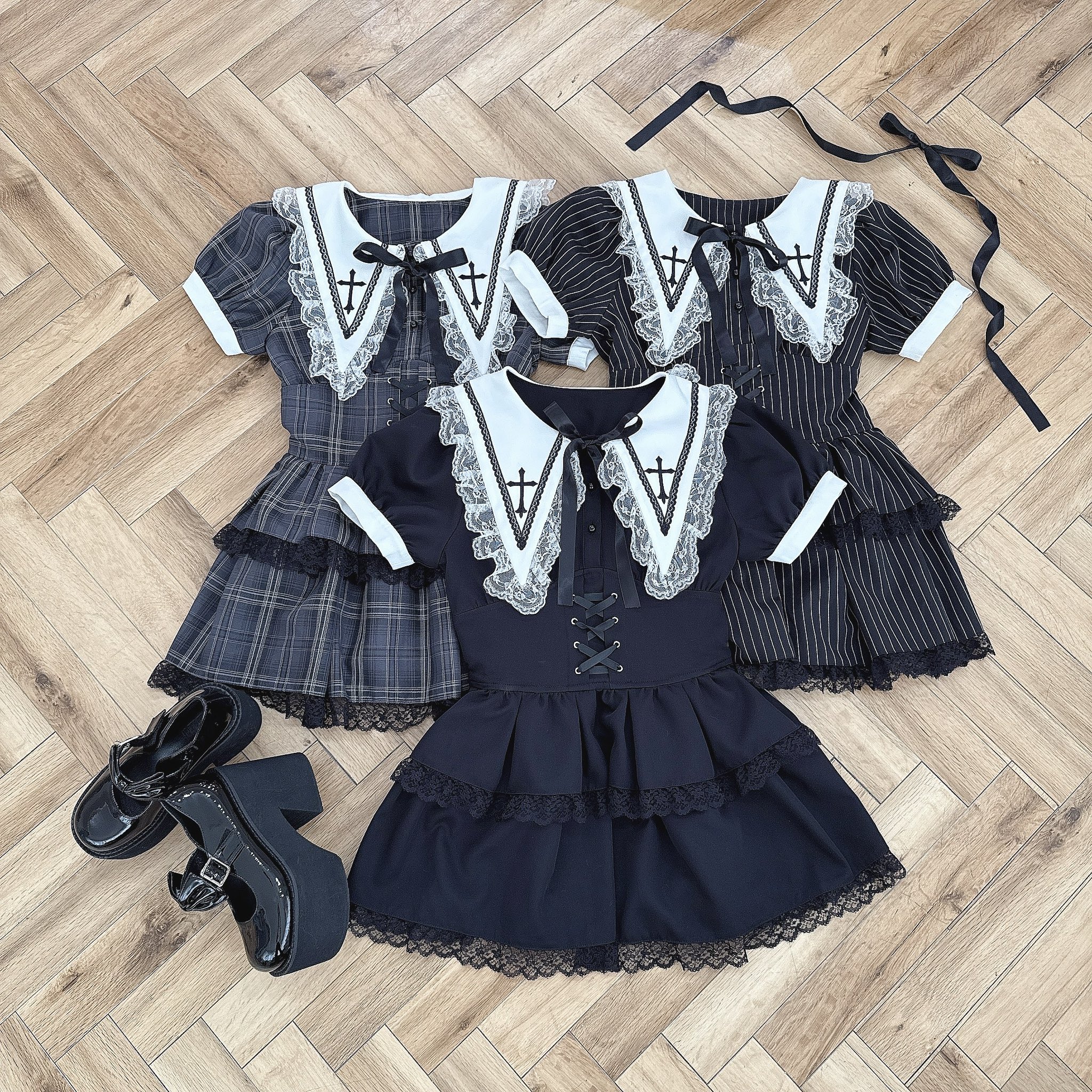 MARS うさぎみく コラボ BIG襟刺繍セットアップ MARS うさぎみくコラボ BIG襟クロス刺繍セットアップ MARS うさぎみく