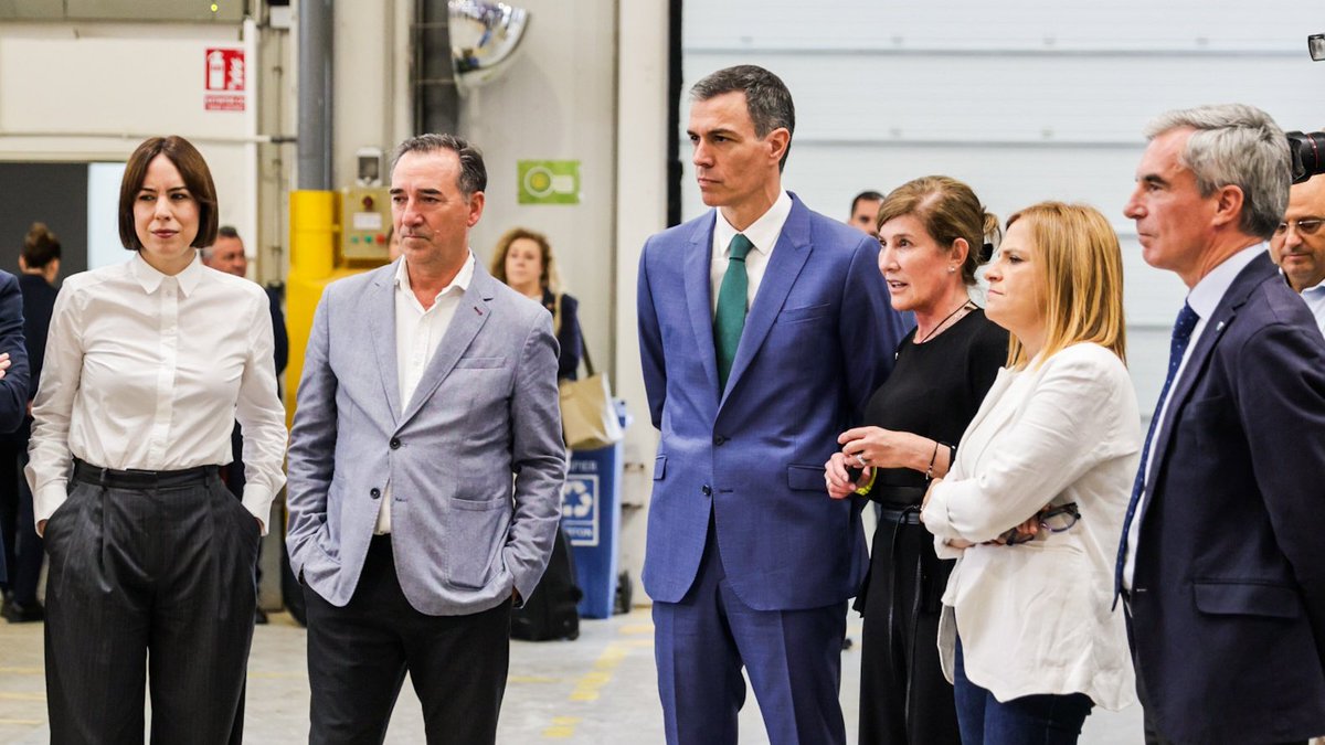 ITV Ice Makers es más que una empresa: es la historia de una familia que, tras perderlo todo por la DANA, hoy vuelve a producir gracias al esfuerzo colectivo y al compromiso de lo público.

Reconstruir es esto: no dejar a nadie atrás.