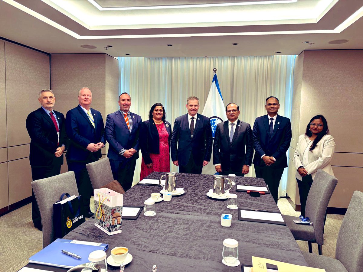 cbic_india's tweet photo. Shri Sanjay Kumar Agarwal, Chairman @cbic_india led the Indian delegation during bilateral meets held on the sidelines of the 26th RHCA Conference at Hong Kong SAR from 19th -22nd May, 2025. 

Discussions held with Mr Theeraj Athanavanich, DG Thai Customs &  Mr Gavan Reynolds, Commissioner, Australian Border Force focussed on deepening customs cooperation.

@IndiainThailand 
@HCICanberra