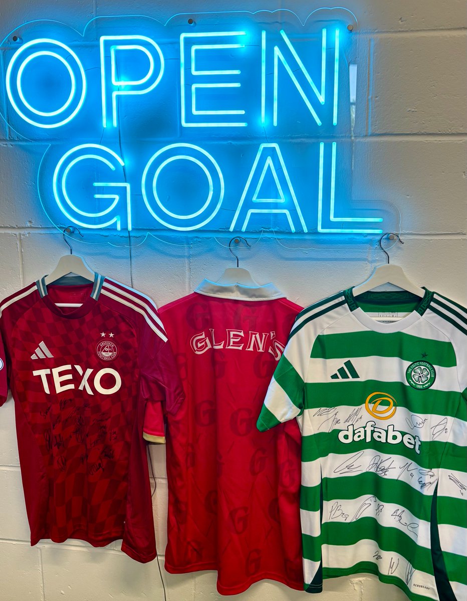 Open Goal (@opengoalsport) on Twitter photo 🚨⚽️ WIN <a href="/AberdeenFC/">Aberdeen FC</a> OR <a href="/CelticFC/">Celtic Football Club</a> SIGNED TOP w/ <a href="/GlensVodkaLLG/">Glen's Vodka</a>
🏆 It's Scottish Cup Final weekend and we're giving you the chance to WIN a signed shirt!
🔁REPOST
✅FOLLOW <a href="/GlensVodkaLLG/">Glen's Vodka</a>
✅FOLLOW <a href="/opengoalsport/">Open Goal</a>
✍️Comment which kit you’d like 🔴🟢
Competition closes Sunday at 🚨⚽️ WIN <a href="/AberdeenFC/">Aberdeen FC</a> OR <a href="/CelticFC/">Celtic Football Club</a> SIGNED TOP w/ <a href="/GlensVodkaLLG/">Glen's Vodka</a>
🏆 It's Scottish Cup Final weekend and we're giving you the chance to WIN a signed shirt!
🔁REPOST
✅FOLLOW <a href="/GlensVodkaLLG/">Glen's Vodka</a>
✅FOLLOW <a href="/opengoalsport/">Open Goal</a>
✍️Comment which kit you’d like 🔴🟢
Competition closes Sunday at