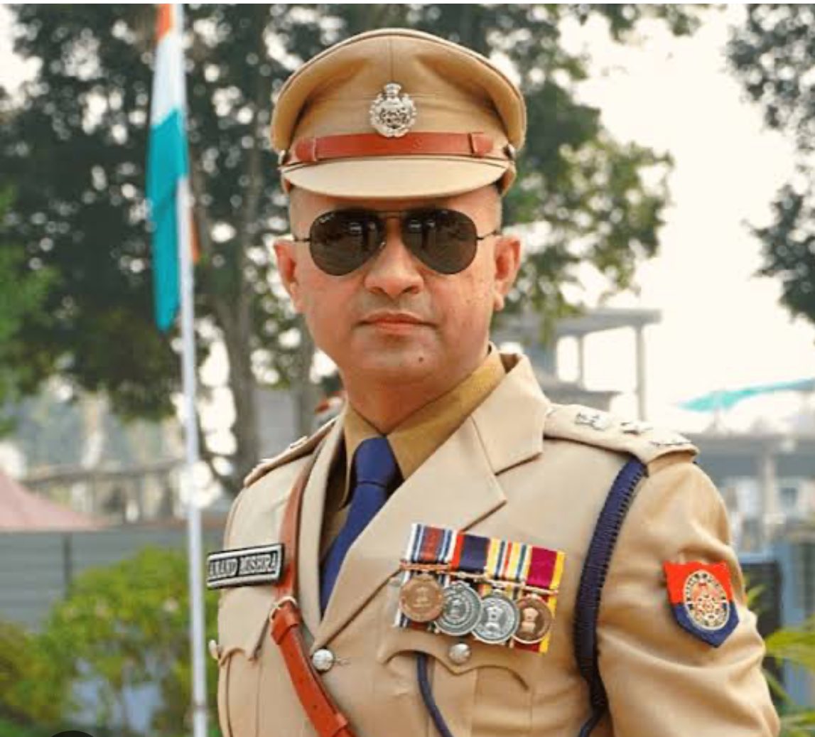बिहार बदलने चले थे..
अब तो पार्टी ही बदल लिया..💀
<a href="/jansuraajonline/">Jan Suraaj</a>