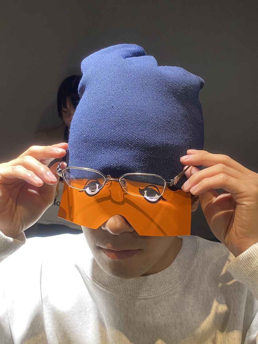 アンホーリーじゅういちとバトル！
サポートギターにアンホーリーじゅういちからはるとが弾いてくれるよありがとう
チケット取り置きまってます