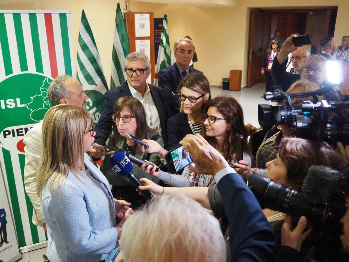 La segretaria generale Cisl Daniela Fumarola, dopo la conferenza stampa con i giornalisti, ha chiuso i lavori del 14º Congresso Cisl Piemonte. Tra i passaggi principali del suo intervento un appello accorato per la pace a Gaza: “Chiediamo un immediato cessate il fuoco a Gaza. Per