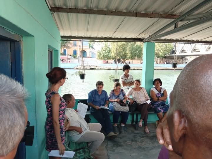 Realizamos chequeo de las obras de transformación del barrio Márgenes del Río San Juan, se evalúan las transformaciones de infraestructura y sociales.
#MatancerosEnVictoria #Matanzas