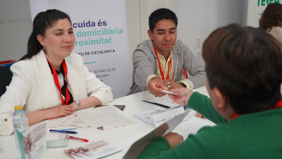 CreuRojaCAT's tweet photo. 🙏 Gràcies, empreses compromeses!

Al VI Networking d’Ocupació de @OcupacioCR  heu apostat pel talent i heu obert portes reals a més de 300 participants.

Sense vosaltres, CREUar oportunitats no seria possible.
 #CREUemTalents #OcupacióCR https://t.co/cl8XO0Nlsj