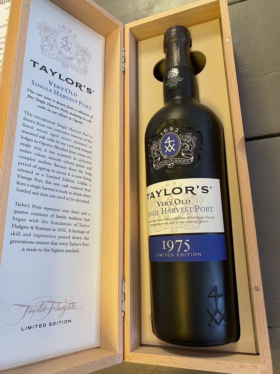 Slijterij Adegeest tweet media