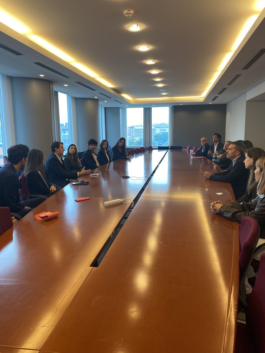 Alumni - FCRIB tweet media