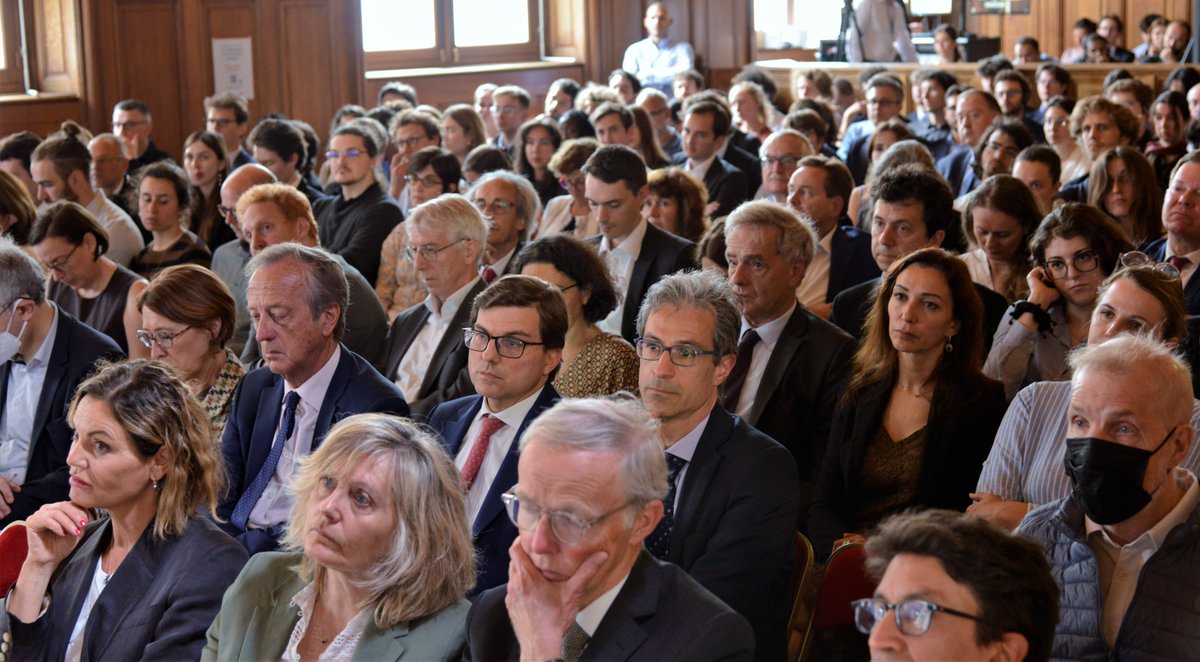 Haut Conseil des finances publiques (@hcfp_fr) on Twitter photo Le <a href="/HCFP_fr/">Haut Conseil des finances publiques</a> a organisé à la <a href="/Courdescomptes/">Cour des comptes</a> une conférence sur les leçons à tirer de la dégradation de nos finances publiques, en partenariat avec <a href="/PSEinfo/">Paris School of Economics</a>.
Le replay de la conférence est à découvrir ici ➡️
youtube.com/watch?v=sctEHr…
📷Thierry Maubert - Cour des comptes Le <a href="/HCFP_fr/">Haut Conseil des finances publiques</a> a organisé à la <a href="/Courdescomptes/">Cour des comptes</a> une conférence sur les leçons à tirer de la dégradation de nos finances publiques, en partenariat avec <a href="/PSEinfo/">Paris School of Economics</a>.
Le replay de la conférence est à découvrir ici ➡️
youtube.com/watch?v=sctEHr…
📷Thierry Maubert - Cour des comptes