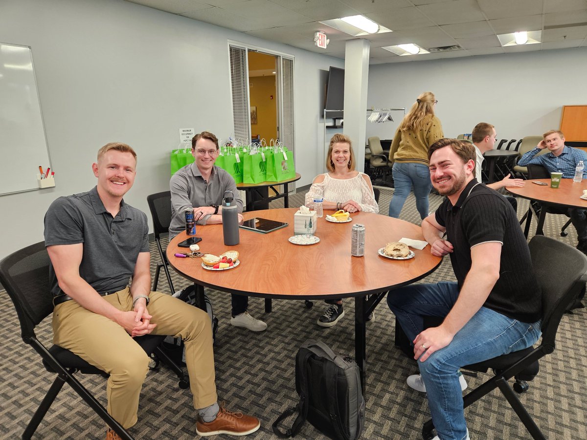 Afidence's tweet photo. This past Friday was our annual retreat! Everyone on the team came together to connect, learn from and inspire each other. We had a speaker, went to an escape room and ended the night with dinner at a local brewery! 

#ITcompany #TechCompany #CybersecurityTeam https://t.co/pnMQyDY8Qx