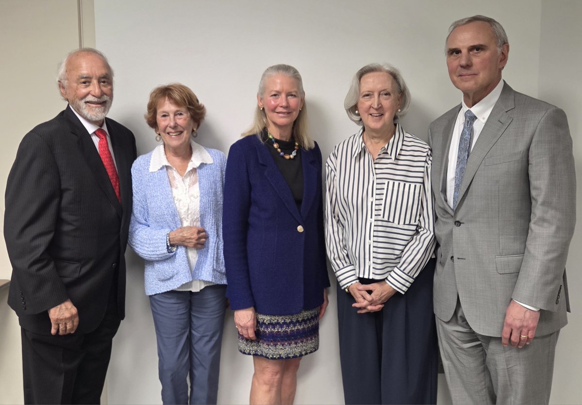 Krannert Cardiovascular Research Center (@iukrannertheart) on Twitter photo The Division of Cardiovascular Medicine <a href="/IUMedSchool/">IU School of Medicine</a> was honored to host esteemed clinician and researcher C. Noel Bairey Merz, MD, FACC, FAHA, FESC <a href="/Baireymerz/">C Noel Bairey Merz</a> from <a href="/CedarsSinai/">Cedars-Sinai</a> during The Joan and Douglas Zipes Visiting Professorship Tuesday. The Division of Cardiovascular Medicine <a href="/IUMedSchool/">IU School of Medicine</a> was honored to host esteemed clinician and researcher C. Noel Bairey Merz, MD, FACC, FAHA, FESC <a href="/Baireymerz/">C Noel Bairey Merz</a> from <a href="/CedarsSinai/">Cedars-Sinai</a> during The Joan and Douglas Zipes Visiting Professorship Tuesday.