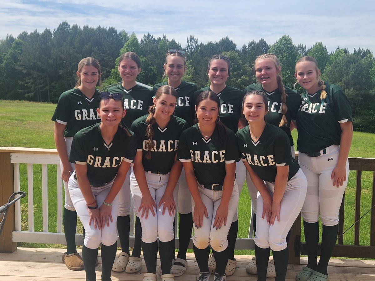 vthomas2028's tweet image. Finished a great 2025 season, unfortunately lost in semis. So proud of this teams progress!
Ended the season with 
.395 BA  .744 SLG  17 H and RBIs
 2 HR  .98 ERA  39 SO
@USCBSoftball @HawkinsChawkins @VWUSOFTBALL @CofCSoftball @CSUBucsSoftball @SoftballDown @SBRRetweets