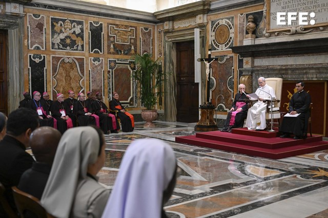 El papa León XIV designa a otra monja secretaria de un dicasterio y continúa con los nombramientos de mujeres.

efe.com/mundo/2025-05-…