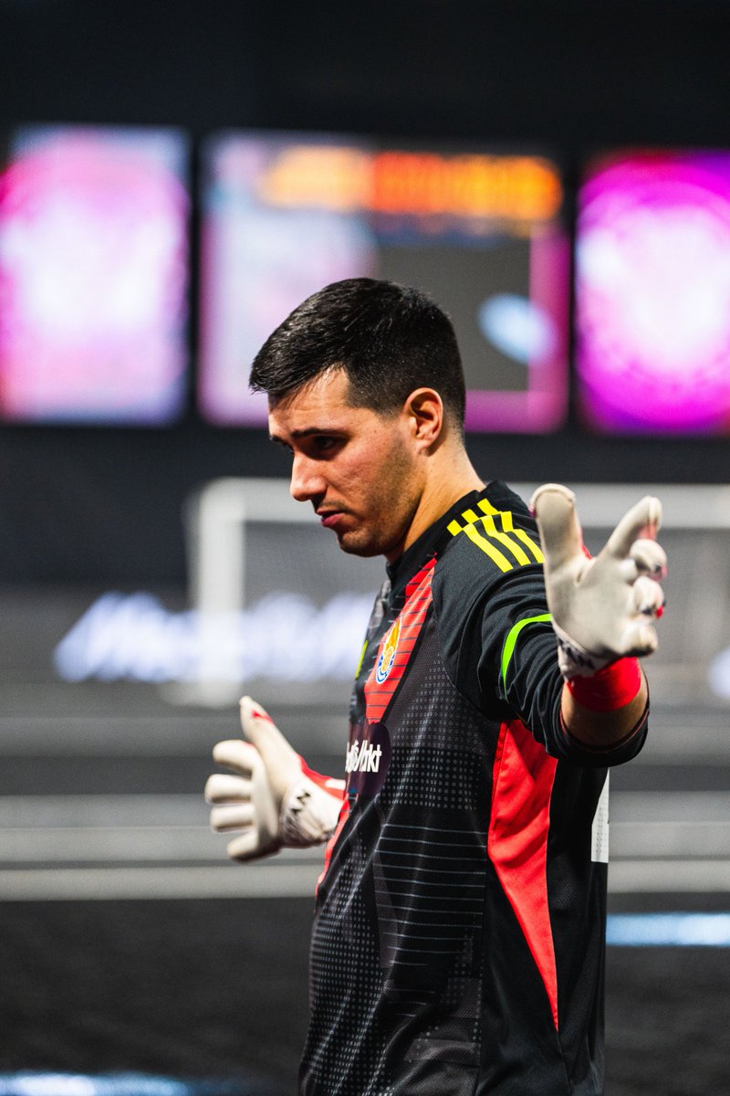 🎂 Aujourd'hui, c'est l'anniversaire de <a href="/i_fajardo22/">Iván Fajardo Núñez</a> 🎂

🫵 Faites-lui ressentir l'amour de toute la communauté 🧡💙

#kingsleague