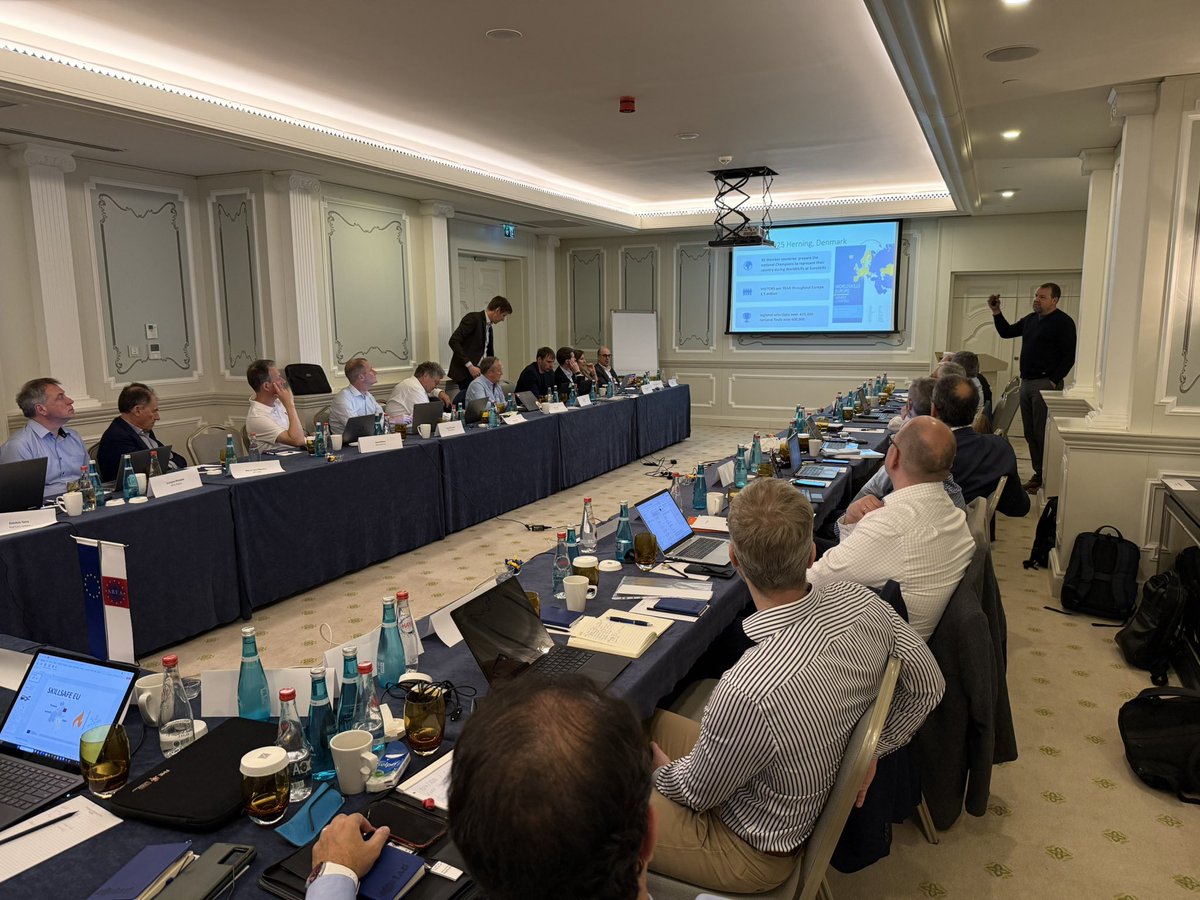 Real Alternatives partners and stakeholders are in Istanbul today!
a consistent training and certification scheme for F-gas 3.0 across Europe. ❄️

#RealAlternatives #Fgas #Certification #Training #HVACR #Sustainability #AREAinAction #GreenTransition #Istanbul2025