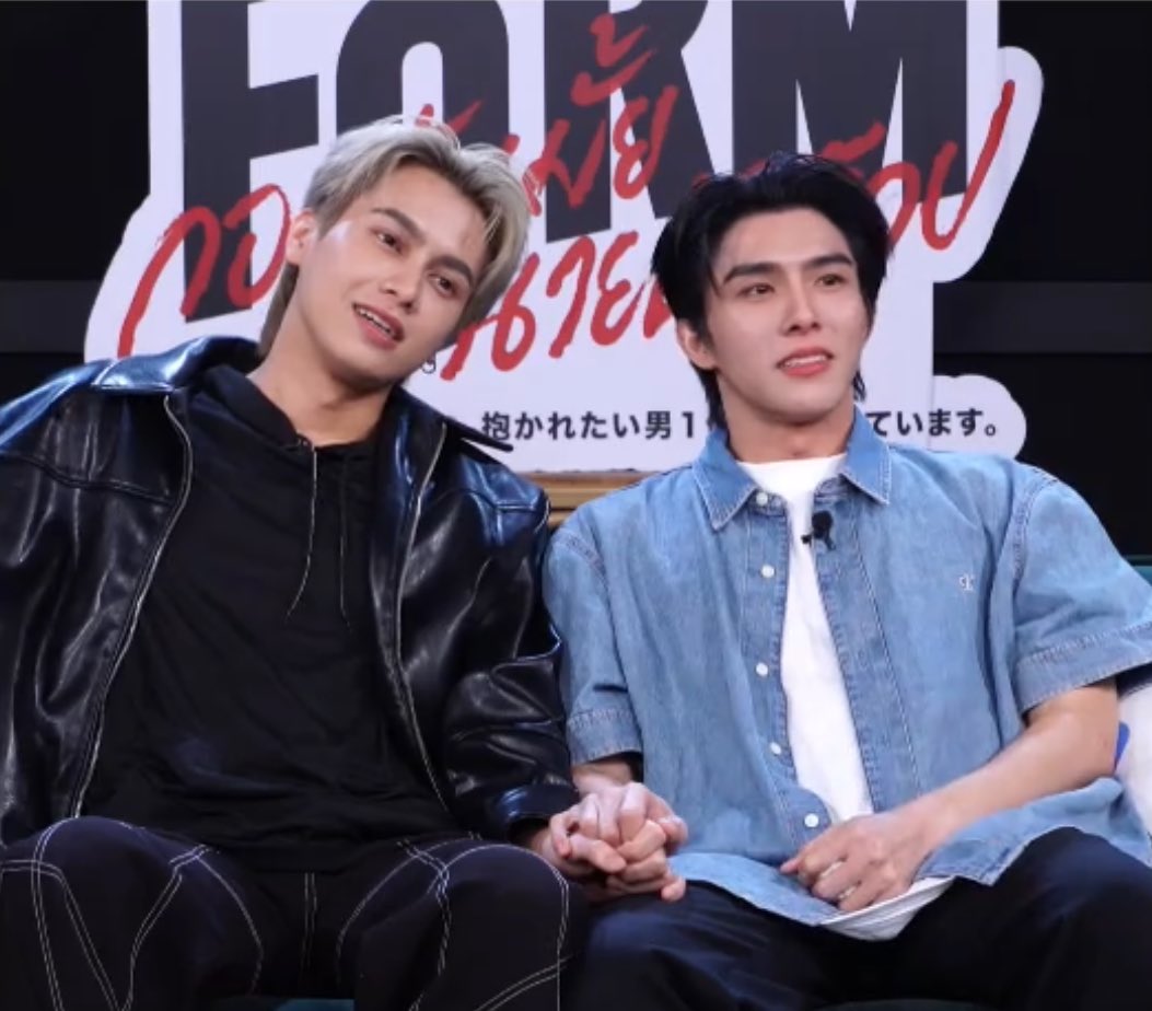 Two strangers met by fate, finding their comfort zone.. together they went thru many hardship and achievements.. now it’s only been some months but you can already find them always gravitate towards each other, like sunflowers finding their sun. 

#AlwaysBeMyTopForm