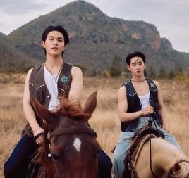 nanonsnips's tweet image. mind you williamest shot this right after everything that went down during songkran 🤭