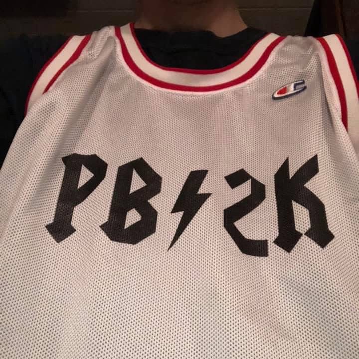 diggario's tweet photo. コンビニ着
@JohnTole
#pitboss2000 https://t.co/ddnfZkNjFo