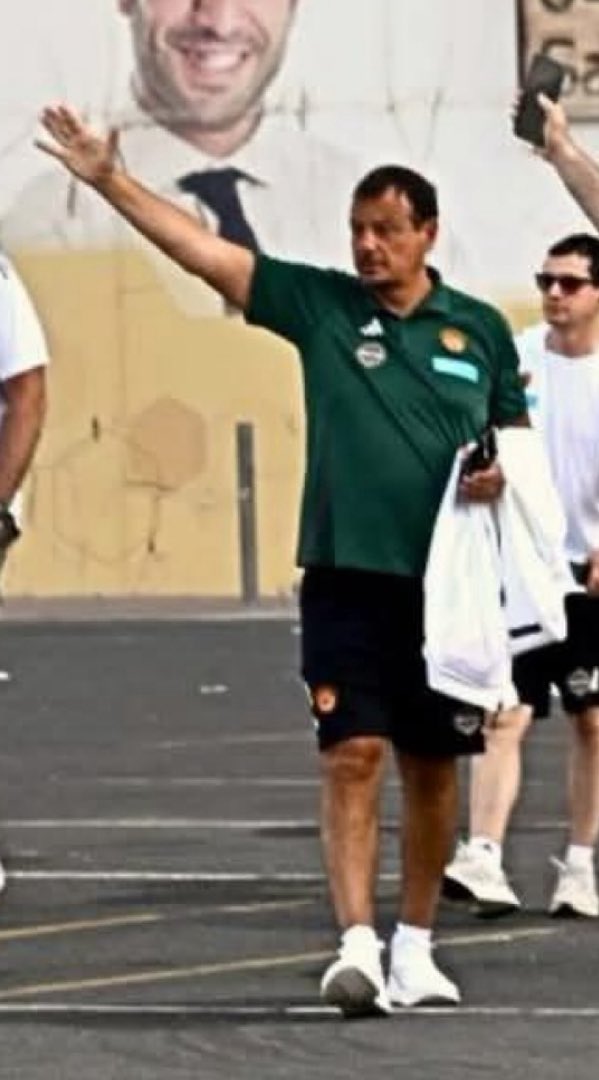 ifwoly's tweet photo. ΓΝΩΣΤΟΣ ΤΟΥΡΚΟΣ ΠΡΟΠΟΝΗΤΗΣ ΠΙΑΣΤΗΚΕ ΝΑ ΚΑΝΕΙ ΑΡΧΑΙΟΕΛΛΗΝΙΚΟ ΧΑΙΡΕΤΙΣΜΟ🤮
Ο ΠΑΤΟΣ ΔΕΝ ΕΧΕΙ ΟΡΙΟ ΓΙΑ ΤΟΥΣ ΛΑΓΟΥΣ 🤣🤣
#OlympiacosFC 
#paobc https://t.co/DxXiYWt64C