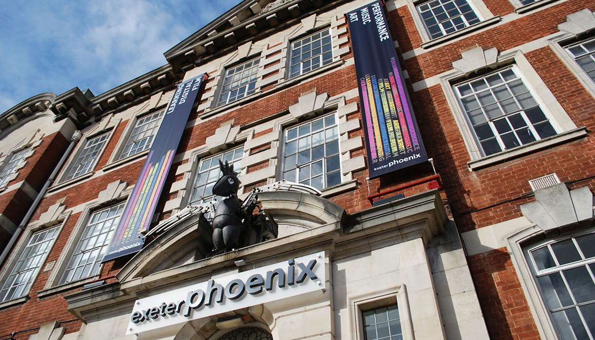 soundgallerycic's tweet photo. We are thrilled to announce that @soundgallerycic is the Winner at the Corporate LiveWire Innovation &amp; Excellence Awards &amp; we are celebrating with this special live music event at @exeter_phoenix 
@GRICEmusic &amp; the Polarchoral band - 28 May
Tickets: https://t.co/ABfN8BDpUR https://t.co/pBwftT0UFN