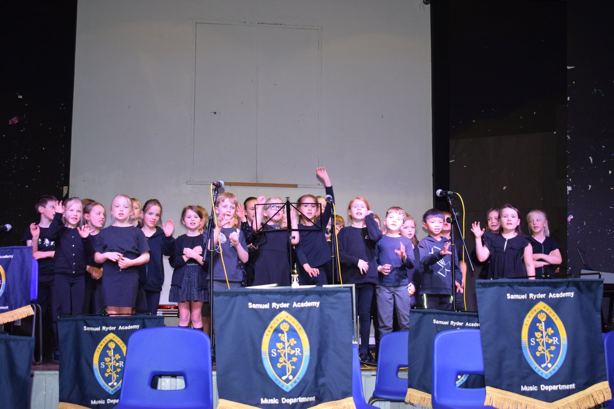 Samuel Ryder Academy (@sra_stalbans) on Twitter photo On Tuesday evening, we were treated to the Primary Spring Concert which provided an exciting opportunity for our children to showcase their musical talents - we were incredibly proud of them all.
Please click here for further photos: samuelryderacademy.co.uk/386/news/post/…
<a href="/music_sra/">SRA Music</a>
<a href="/SRAPrimary/">SRA Primary</a> On Tuesday evening, we were treated to the Primary Spring Concert which provided an exciting opportunity for our children to showcase their musical talents - we were incredibly proud of them all.
Please click here for further photos: samuelryderacademy.co.uk/386/news/post/…
<a href="/music_sra/">SRA Music</a>
<a href="/SRAPrimary/">SRA Primary</a>