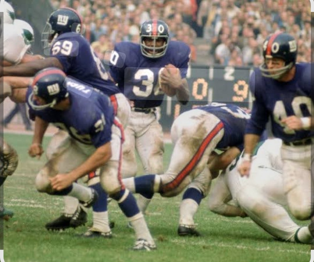 🏈Lean Years 

1970(9-5)
21.5 pts.per game

1971(4-10)
16.3 pts.per game

1972(8-6)
23 pts.per game

1973(2-11-1)
16.1 pts.per game

1974(2-12)
13.9 pts.per game 

1975(5-9)
15.4 pts.per game 

1976(3-11)
12.1 pts.per game 

1977(5-9)
12.9pts.per game

1978(6-10)
16.5pts per game