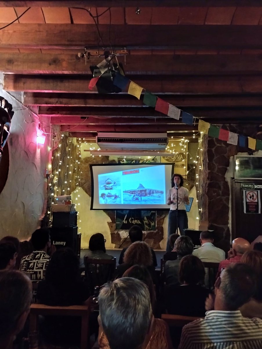 🙏 Agradecer a los más de 150 asistentes que nos acompañaron a la #PINTOFSCIENCE en los distintos bares de Elche (Excalibur, Malasaña y La Cuna) y a los 6 ponentes por compartir sus investigaciones. 
🧵