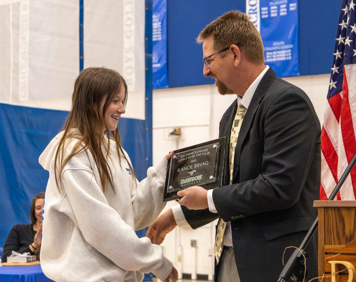 Kanoe Bihag: Dawson Female Athlete of the Year! Amazing soccer career: 131 goals scored and 298 points. One the best to ever wear the Mustang uniform!
Congratulations, Kanoe!