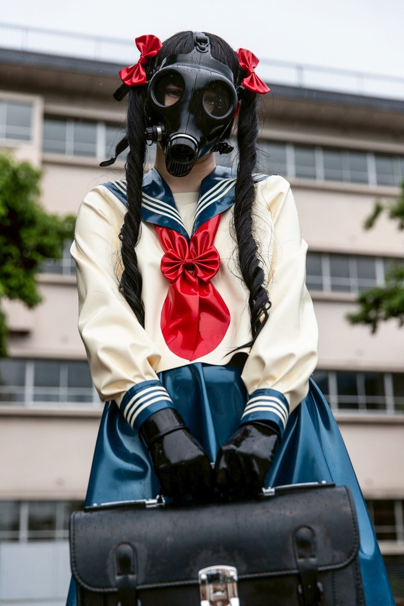 gas mask

photo by(<a href="/FukcrecHbk/">Fukcrec_HBK!</a> )

#ラバー #rubber #latex