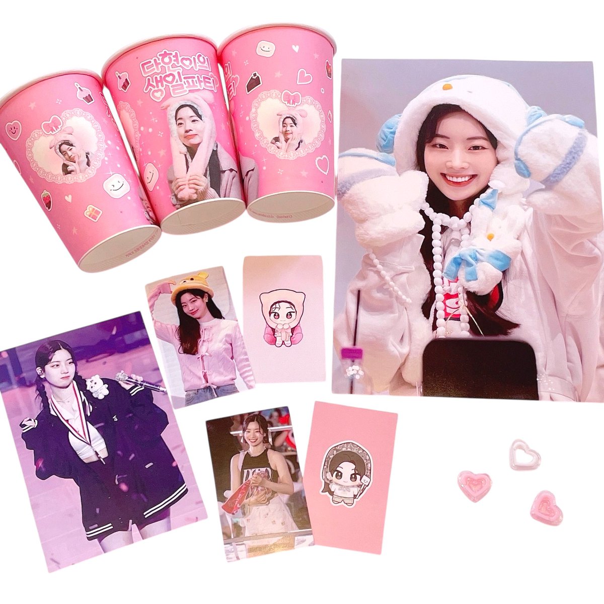 #TWICE #ダヒョン さん
5/24〜28
<a href="/nayeonlove098/">김병우</a> 様
🤍カップ🤍両面トレカ2枚
🤍ケーキセット特典A4ポスター🤍クッキーアイシング特典
ポストカード
🤍🍰ケーキ
🤍🍪だひょんお名前クッキー
🤍HappyDahyunDay
#DAHYUN #다현
#HappyDAHYUNDay